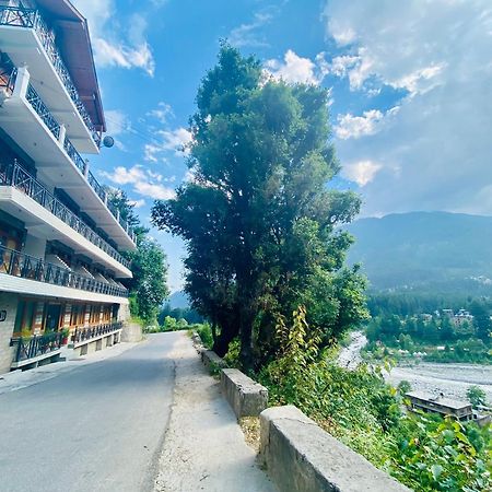 The Four Season Hotel & Resort, Manali - A Blissful View From Rooms Экстерьер фото