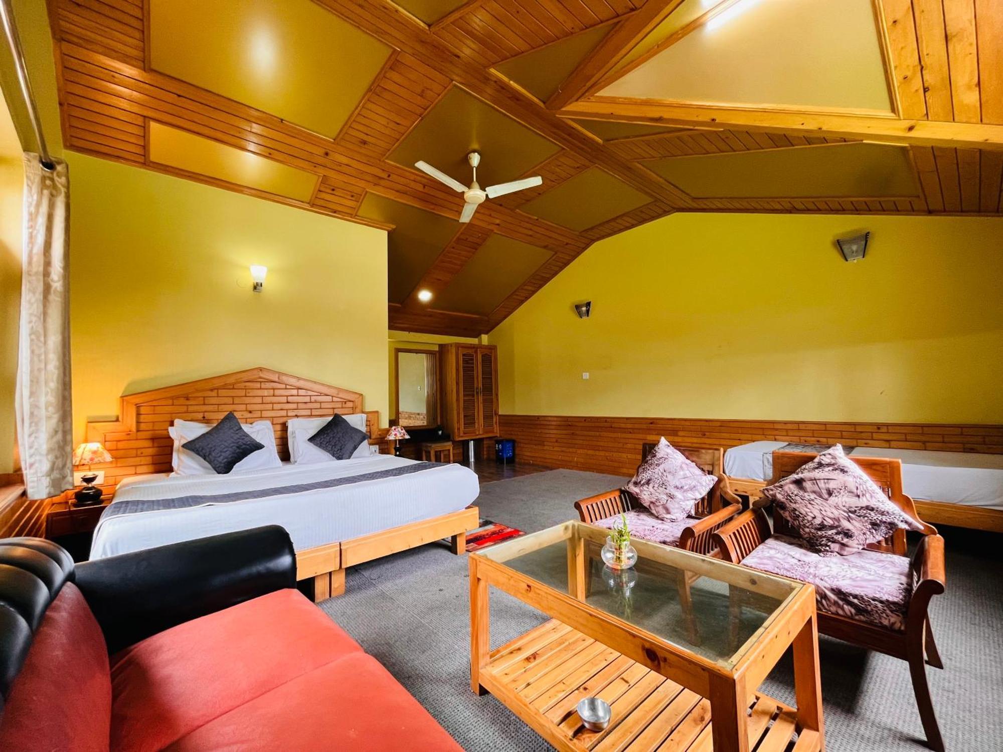 The Four Season Hotel & Resort, Manali - A Blissful View From Rooms Экстерьер фото