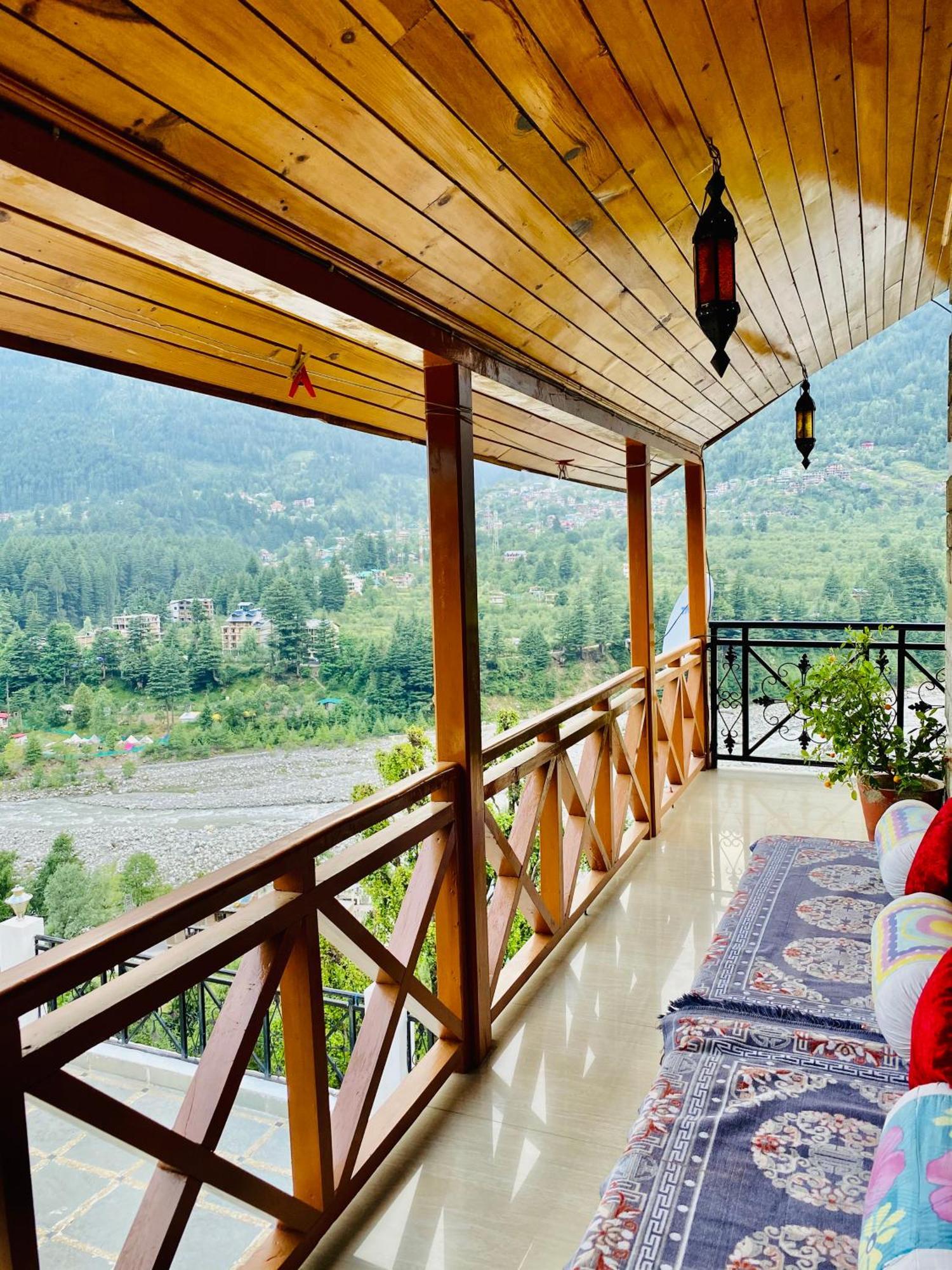 The Four Season Hotel & Resort, Manali - A Blissful View From Rooms Экстерьер фото